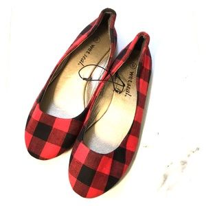 Buffalo plaid ballet flats